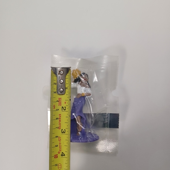 1996 Cheerios Esmaralda -Hunchback Of Notre Dame Mini Figure Cereal Box - Picture 6 of 7